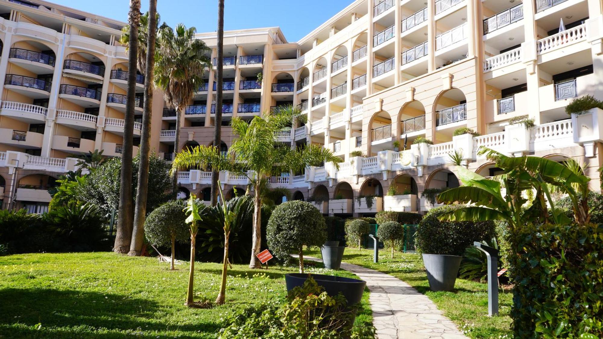 Appartement 556, Vue Mer Et Piscine By Palmazur Vacances Канны Экстерьер фото